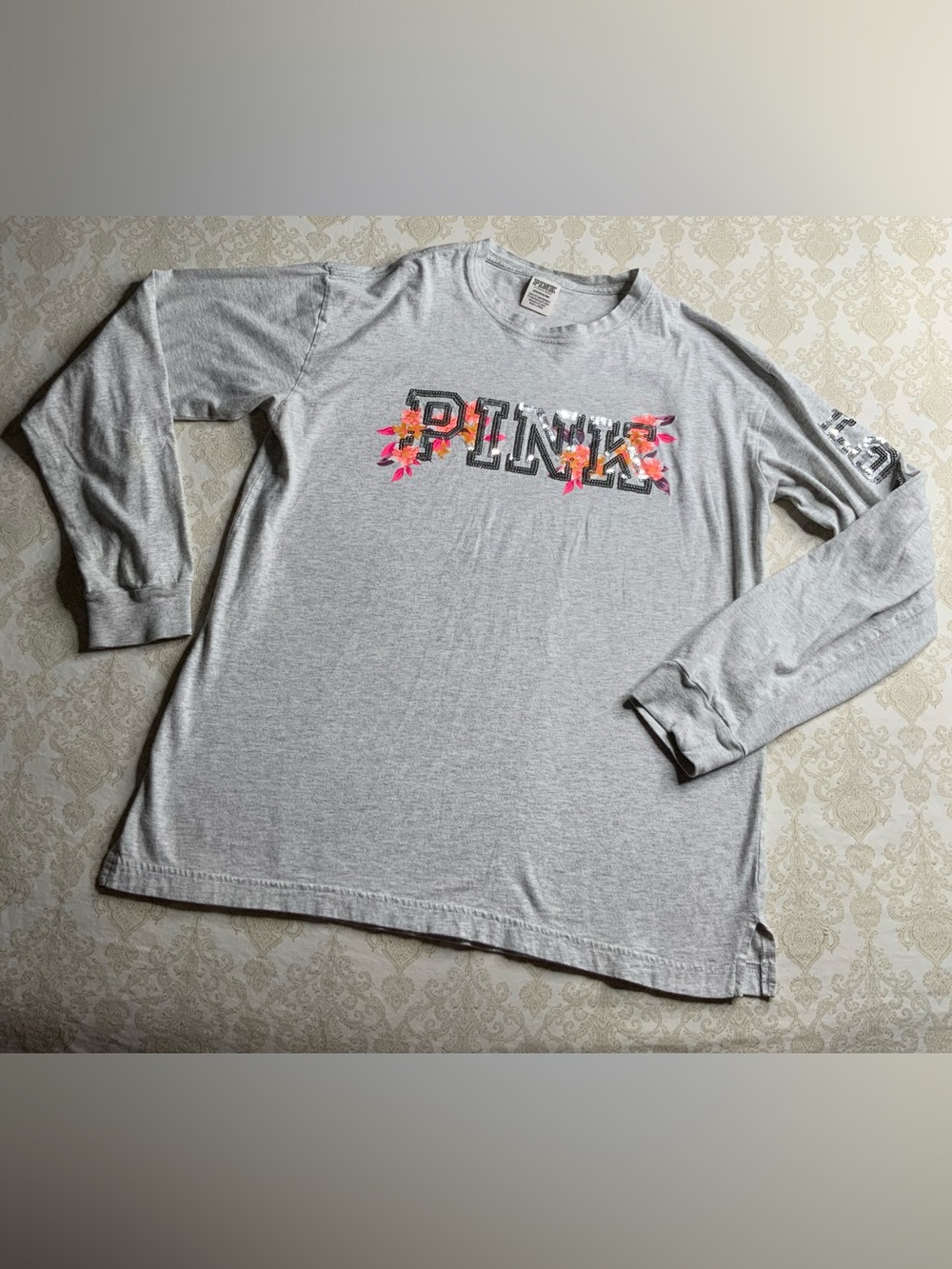 Victoria’s Secret PINK Bling Campus Long Sleeve Ringer Tee Grey Sequin Small